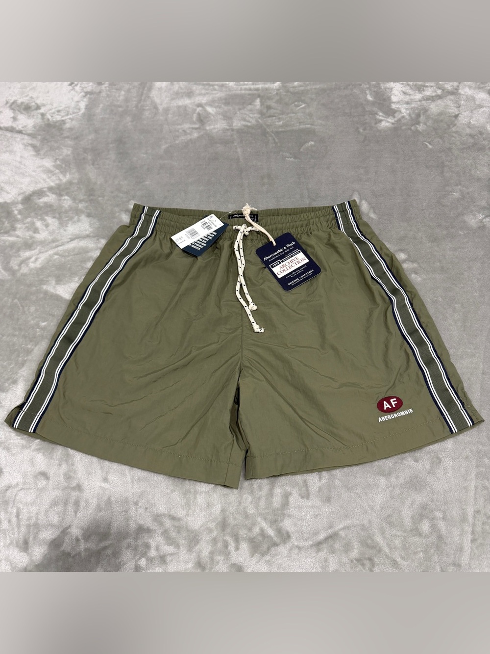 Abercrombie & Fitch Archive Collection Swim Trunks Side Stripe Green Men's M NWT